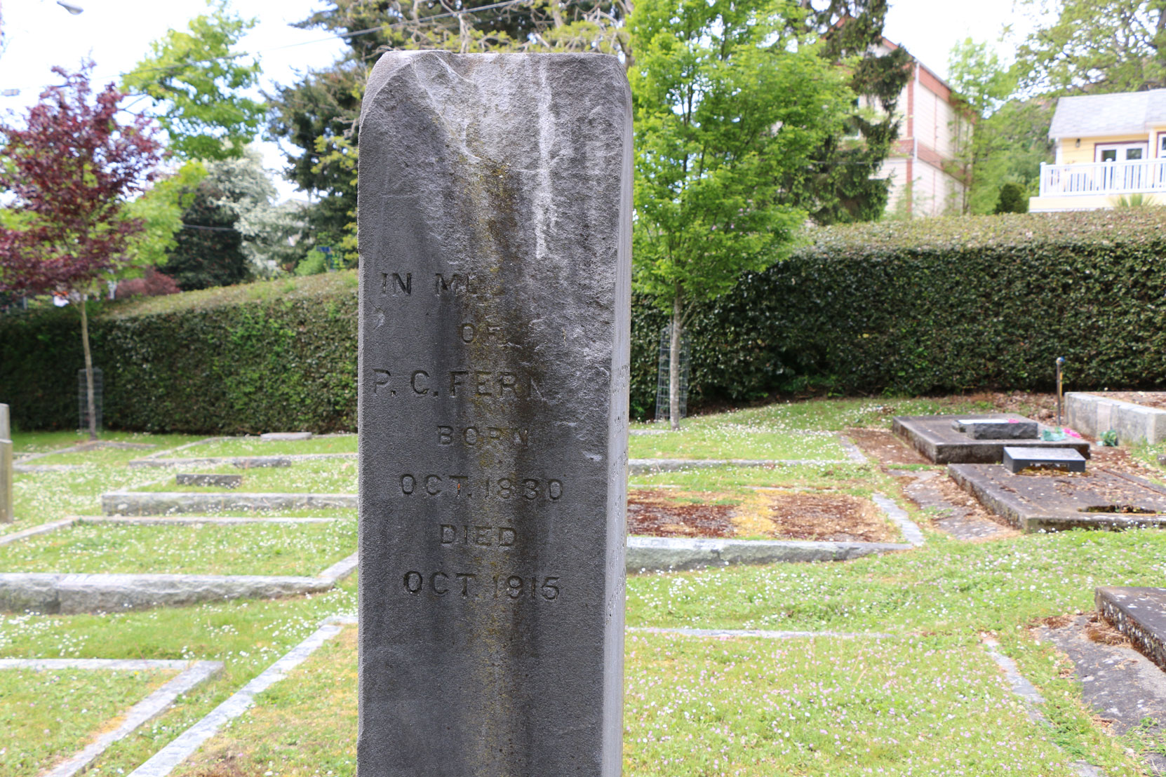 Damage to gravestone of Peter Fernie & William Fernie, Ross Bay Cemetery, Victoria, B.C. (photo by Mark Anderson)