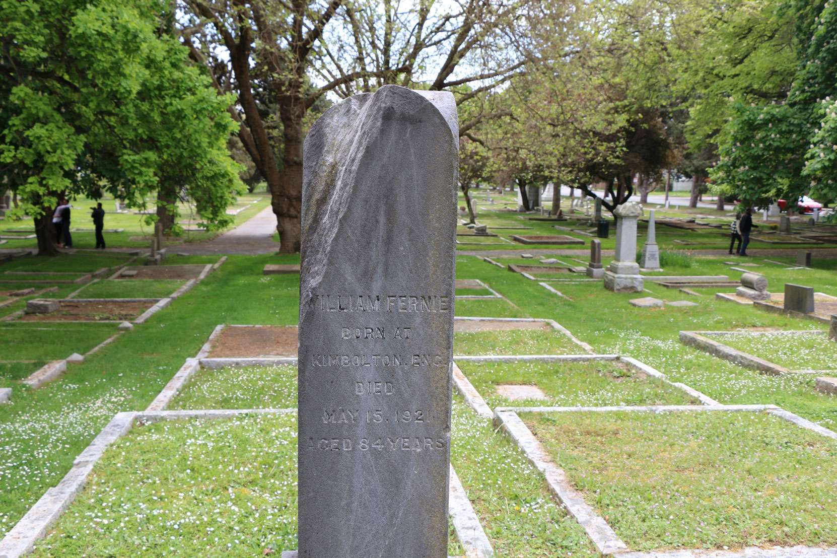 Damage to gravestone of Peter Fernie & William Fernie, Ross Bay Cemetery, Victoria, B.C. (photo by Mark Anderson)