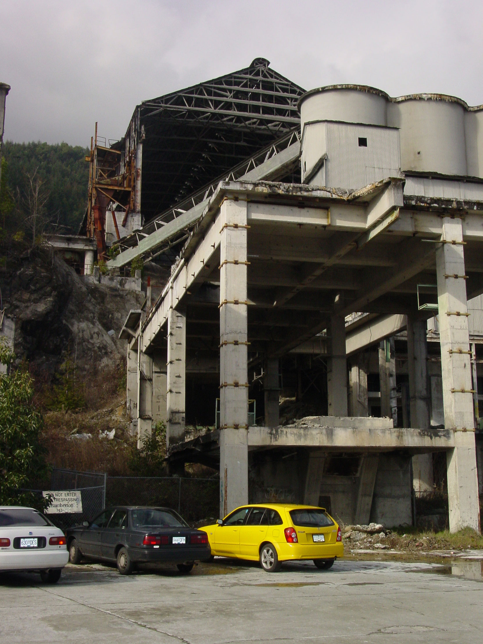 Bamberton cement factory ruins, 2004 (photo by author)