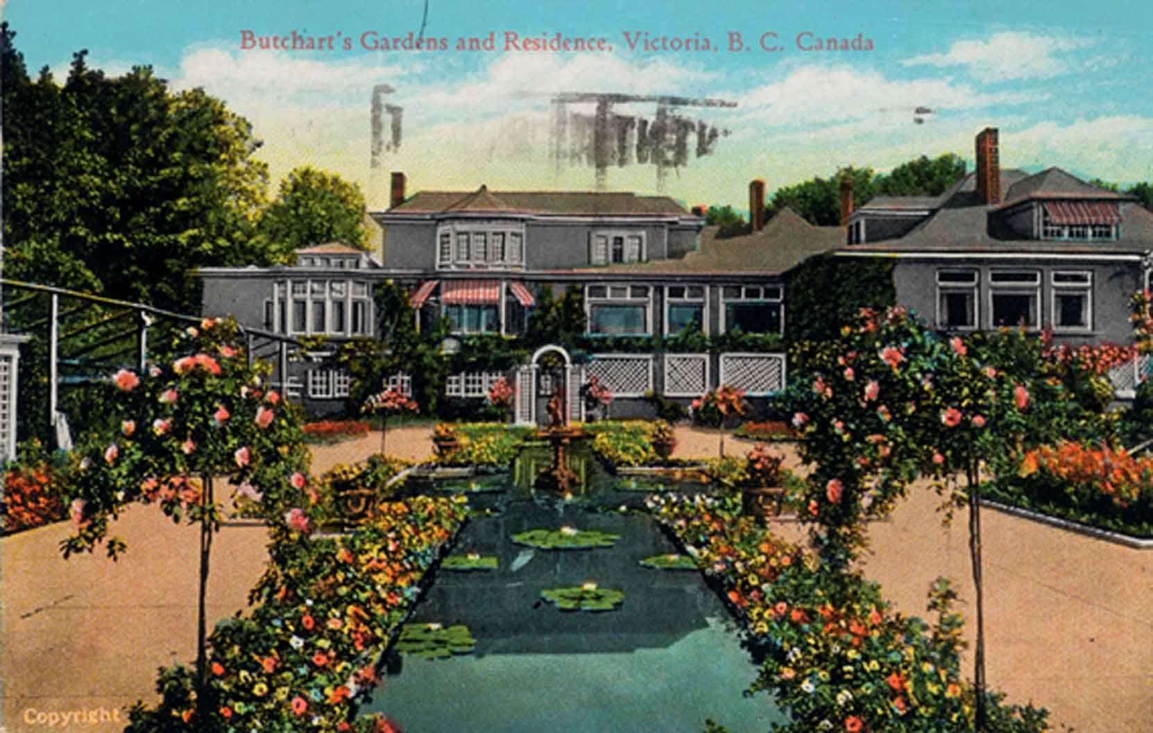 Postcard of the Italian Garden, looking south toward Benvenuto, circa 1926-1928, prior to the construction of the 1929 addition to Benvenuto on the east side (left) of the Italian Garden. (Author's collection)