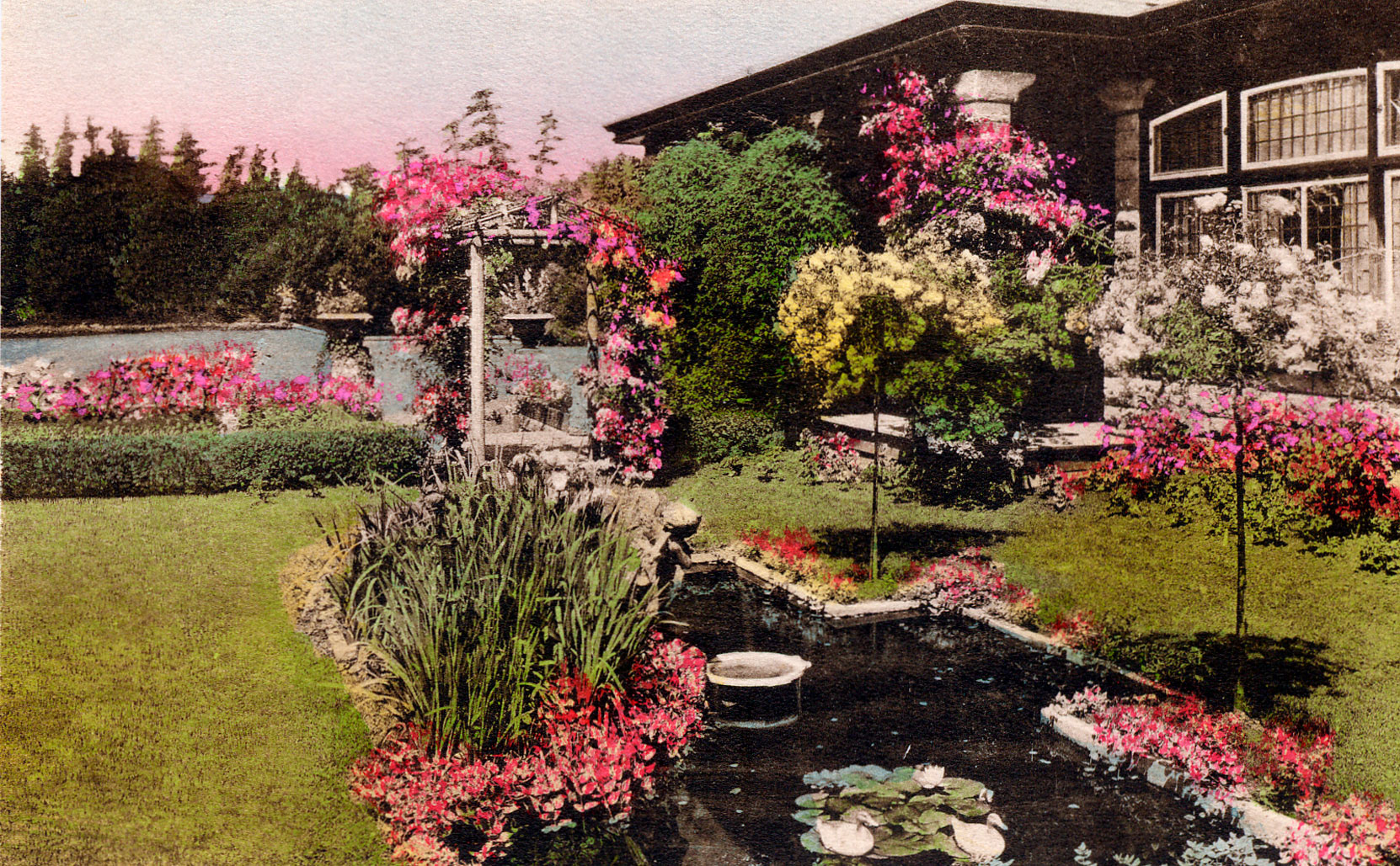 Postcard showing the 1911 Sun Room addition to Benvenuto and the site of Jennie Butchart's Private Garden, circa 1912-1919. (Author's collection)