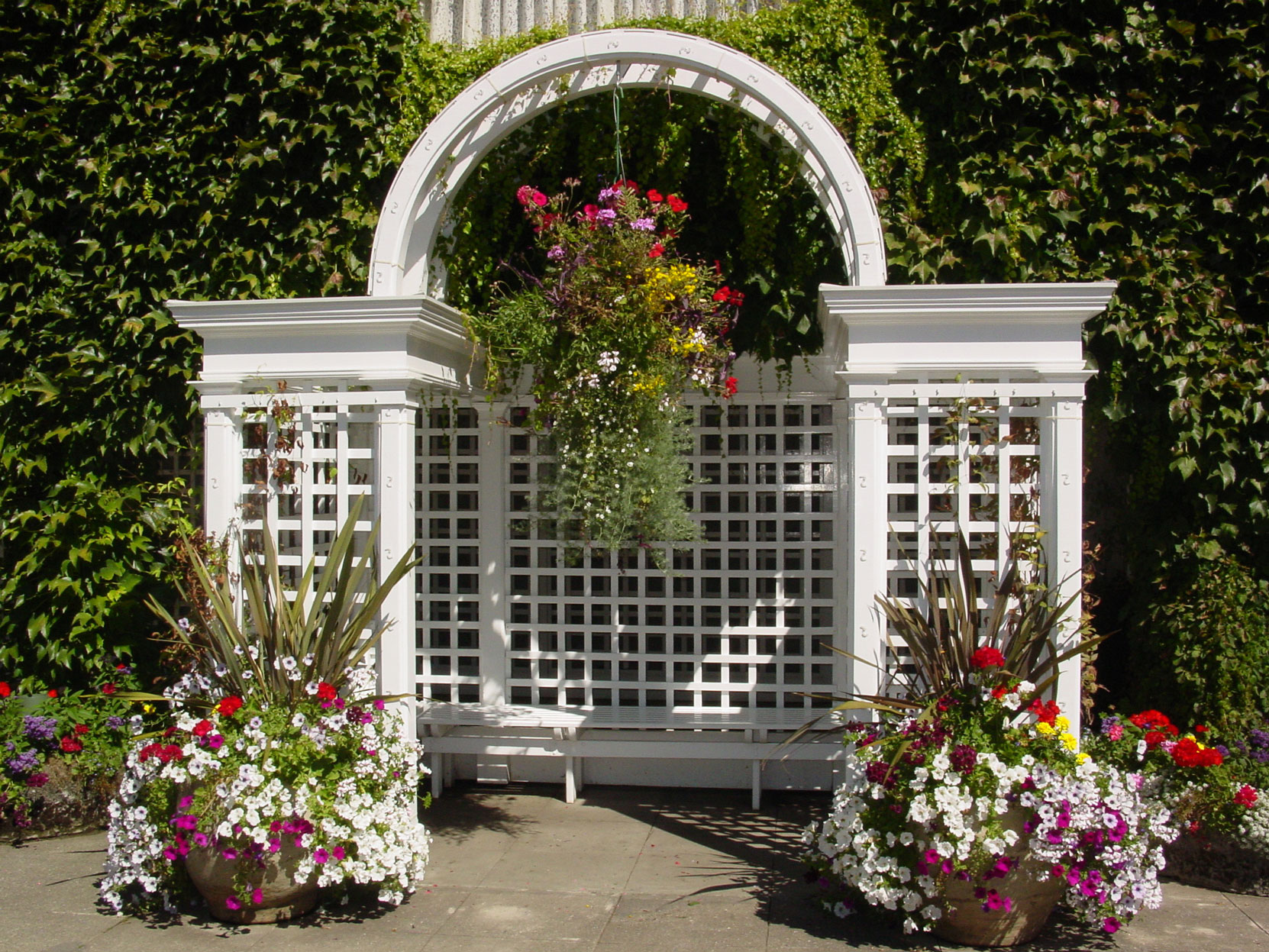 One of the "Arbor Against House" designed by architect Samuel Maclure for the Italian Garden in 1925. (photo by Author)