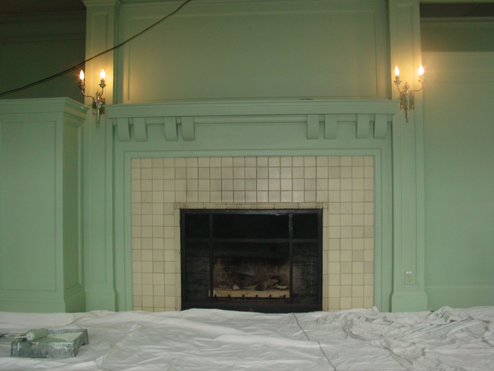 Samuel Maclure fireplace during Sun Room renovation in November 2003 (photo by Author)