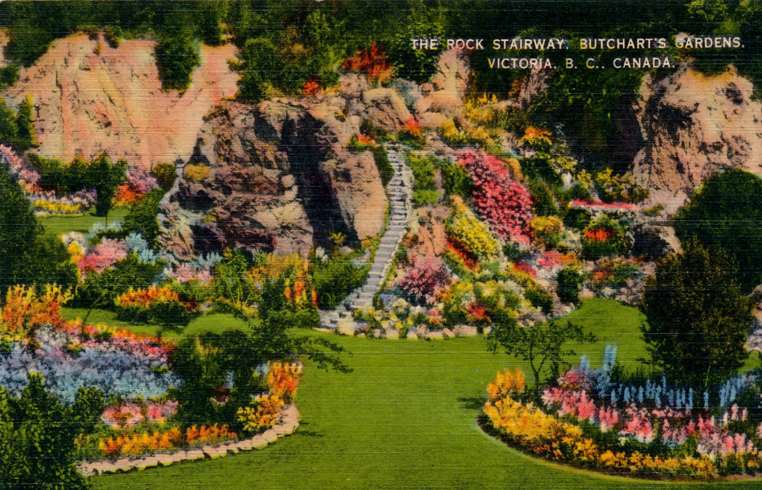 Postcard showing the Sunken Garden Mound, circa 1920's. (Author's collection)
